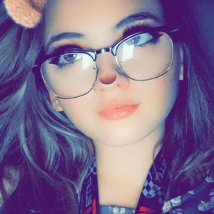 Meet your Posher, Lynzee